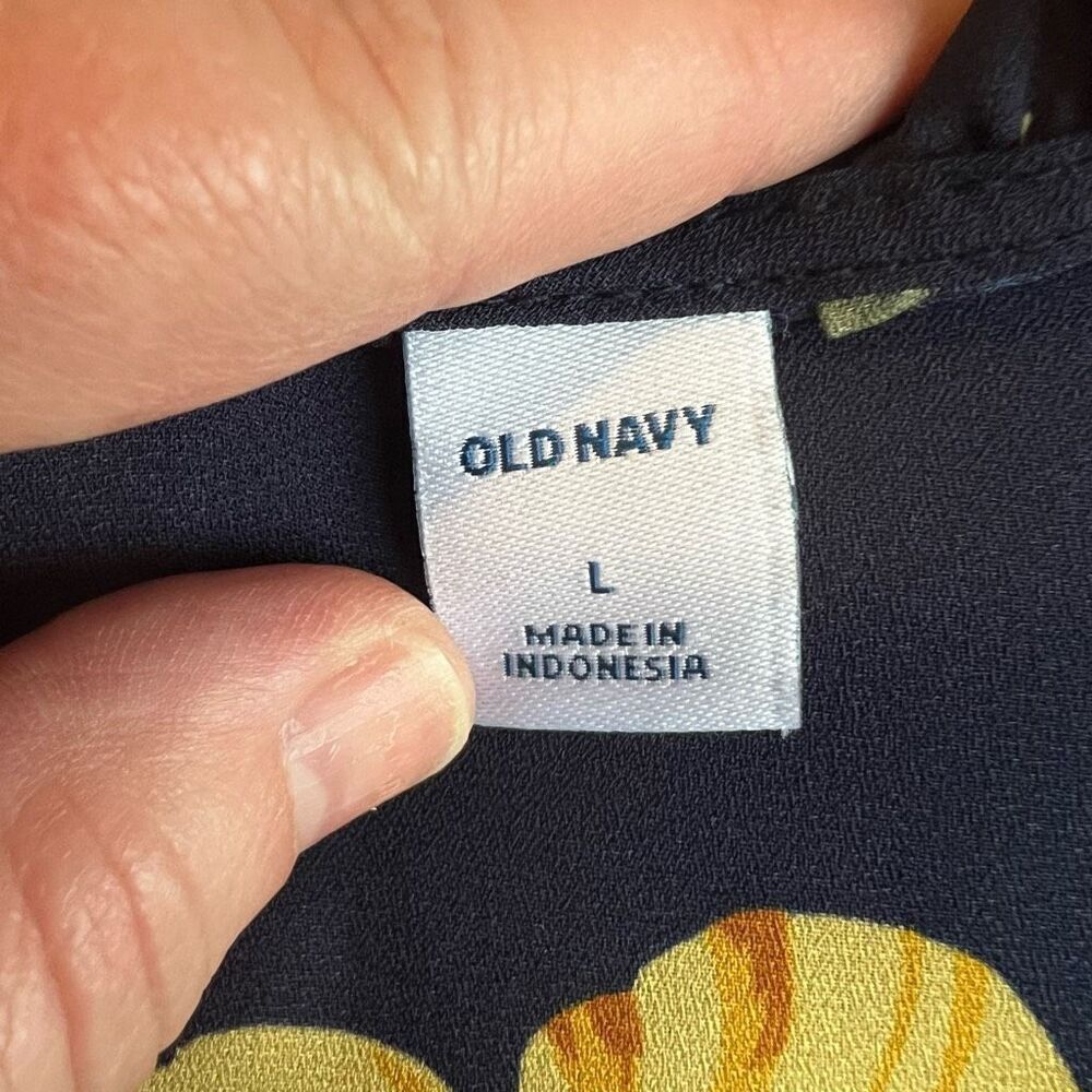 Old Navy Navy Blue Floral Blouse Tunic Size Large - Picture 6 of 7